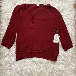 Garage, NWT. Blouse  keyhole neckline w/ button and tie, Size  XS